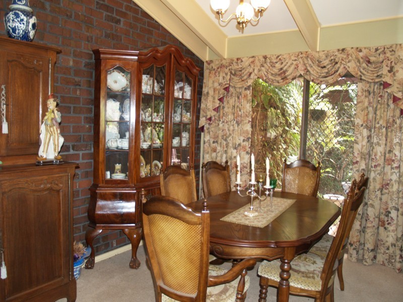 13 Swan Avenue, Happy Valley SA 5159