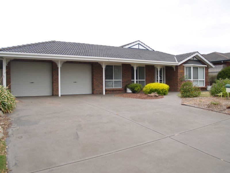 11 Endeavour Drive, Seaford Rise SA 5169