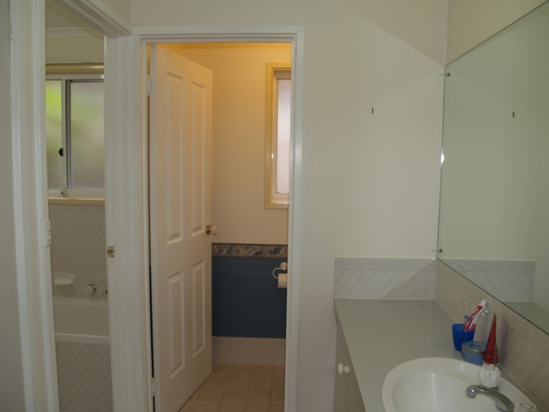 11 Endeavour Drive, Seaford Rise SA 5169