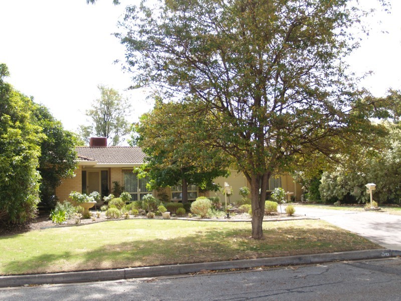 36 Barrdickson Crescent, Happy Valley SA 5159