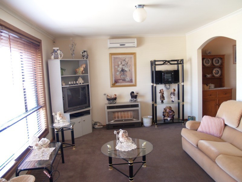 303 Commercial Road, Seaford SA 5169