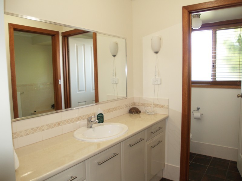 30 Gardenia Crescent, Morphett Vale SA 5162