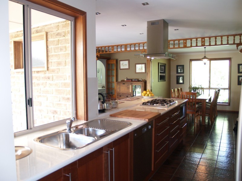 30 Gardenia Crescent, Morphett Vale SA 5162