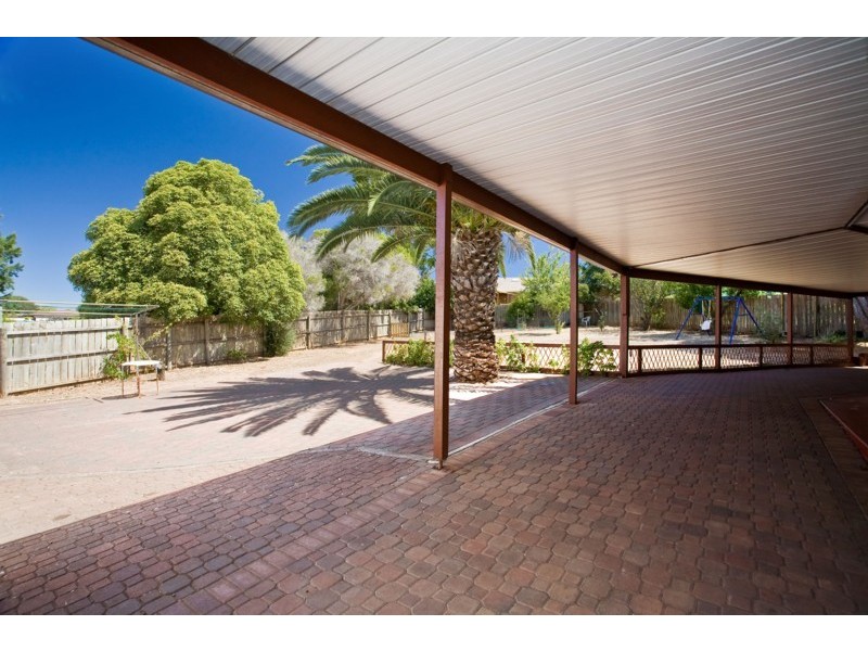 7 Elura Court, Morphett Vale SA 5162