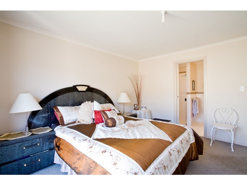 21 Islington Drive, Sheidow Park SA 5158