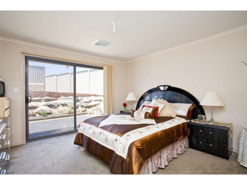 21 Islington Drive, Sheidow Park SA 5158