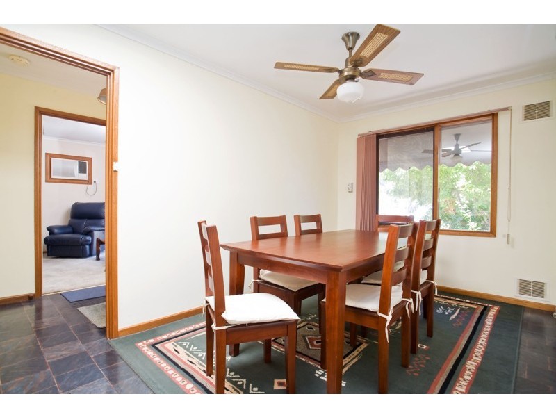 1 Nungara Court, Morphett Vale SA 5162