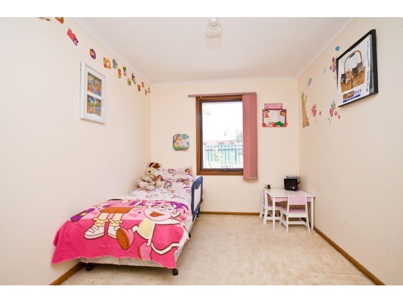 1 Nungara Court, Morphett Vale SA 5162