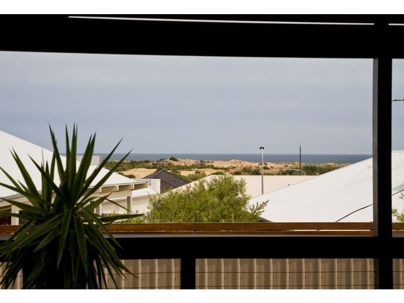 143 Grand Boulevard, Seaford Rise SA 5169