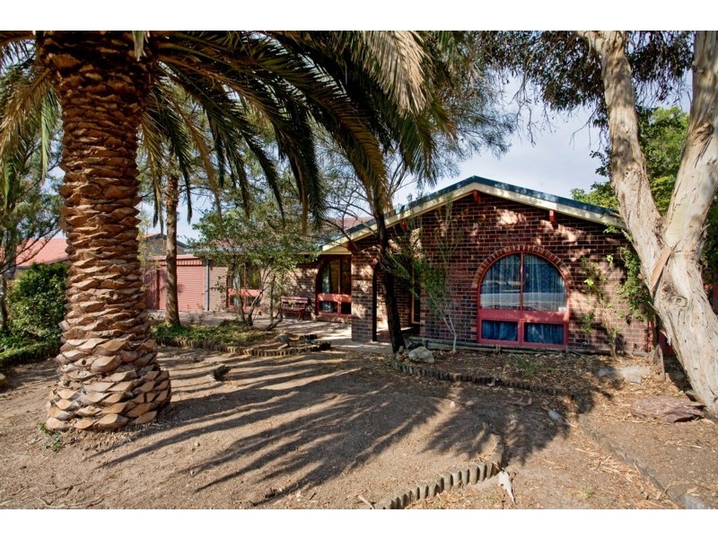 10 Camille Street, Hallett Cove SA 5158