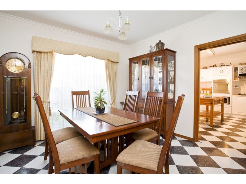 21 Lapwing Street, Hallett Cove SA 5158