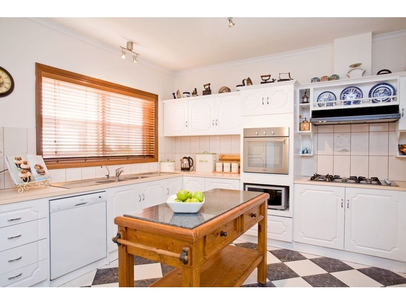 21 Lapwing Street, Hallett Cove SA 5158