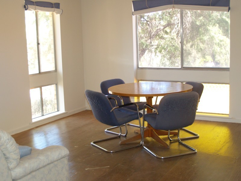 17 Richard Avenue, Hackham SA 5163