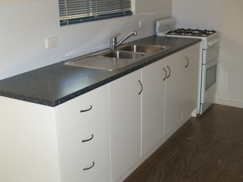 17 Richard Avenue, Hackham SA 5163