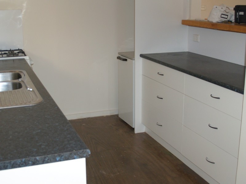 17 Richard Avenue, Hackham SA 5163