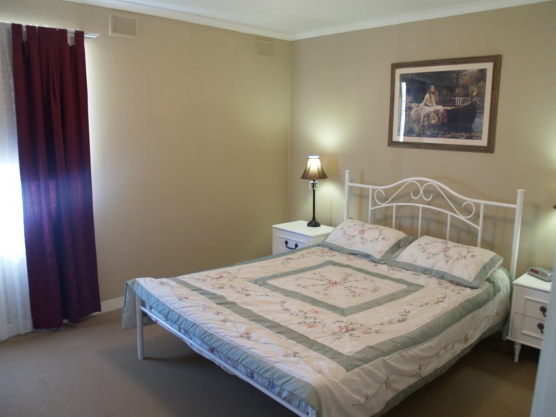 26 Mallett Avenue, Morphett Vale SA 5162