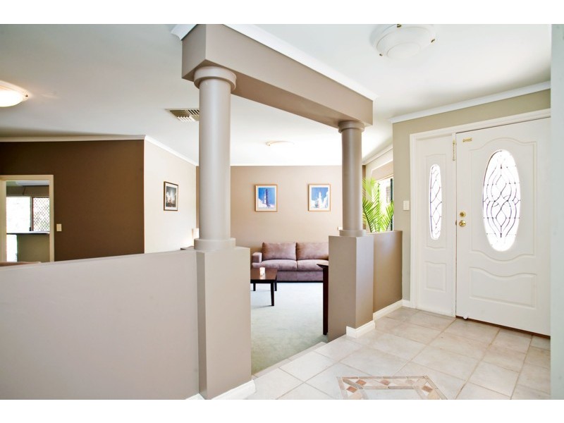 2 View Court, Happy Valley SA 5159