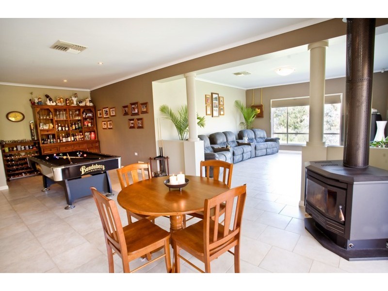 2 View Court, Happy Valley SA 5159
