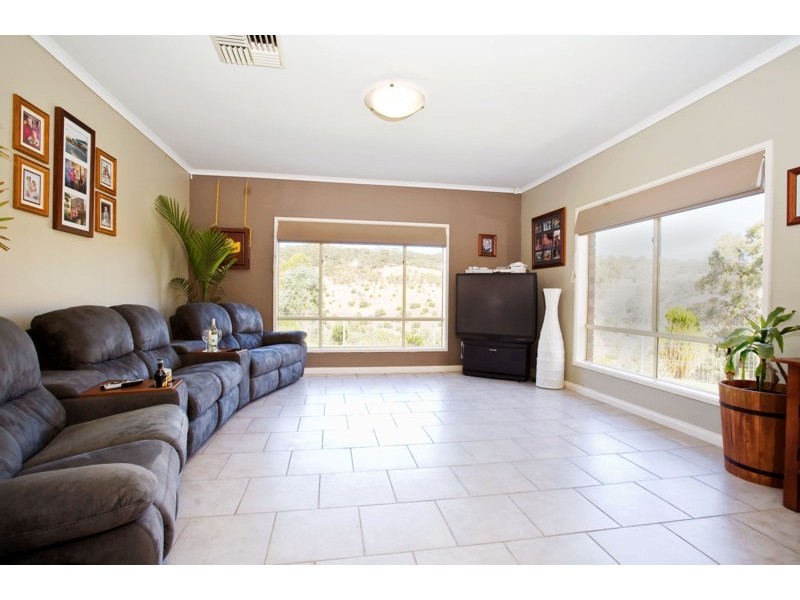 2 View Court, Happy Valley SA 5159