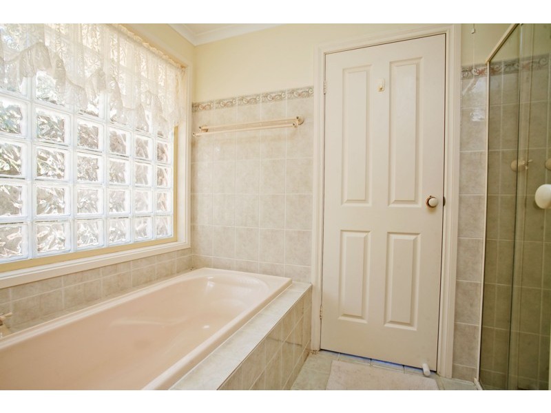 2 View Court, Happy Valley SA 5159