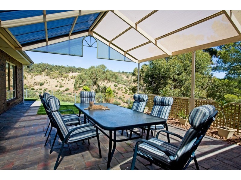 2 View Court, Happy Valley SA 5159
