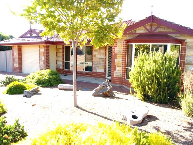 36 Nyrang Circuit, Woodcroft SA 5162