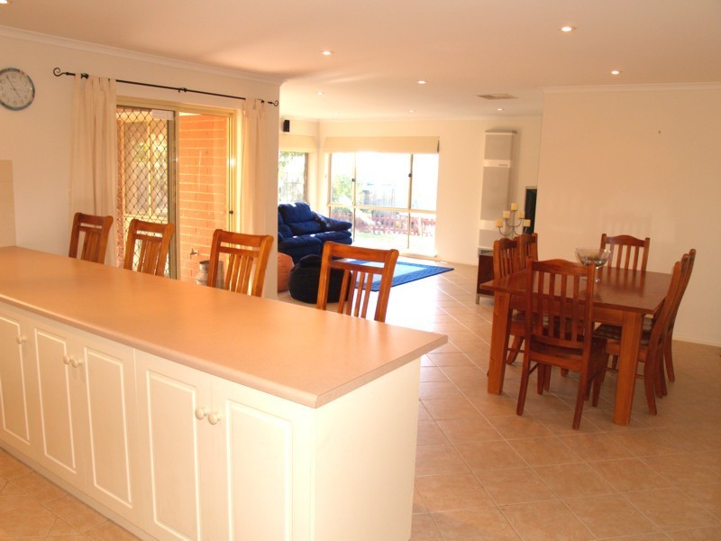 36 Nyrang Circuit, Woodcroft SA 5162