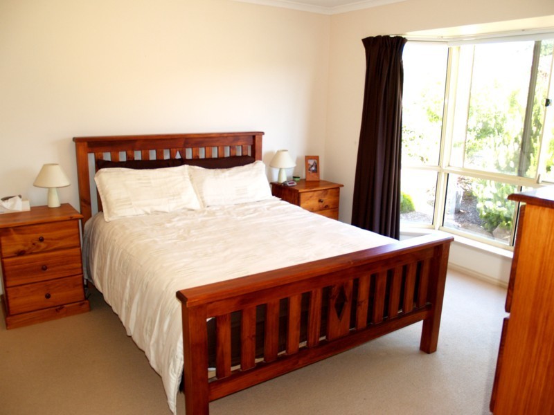 36 Nyrang Circuit, Woodcroft SA 5162