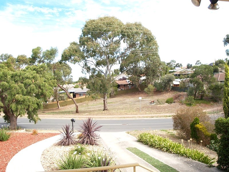 22 Sunvalley Road, O’halloran Hill SA 5158