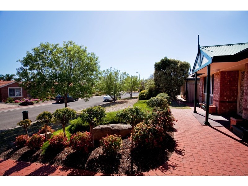 3 Cutlass Walk, Seaford Rise SA 5169