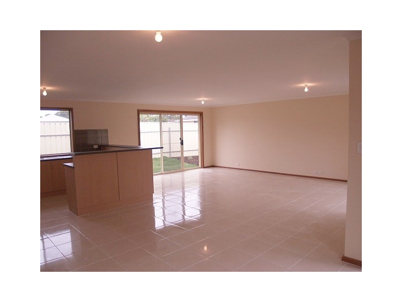 14A and 14B Braemar Avenue, Morphett Vale SA 5162