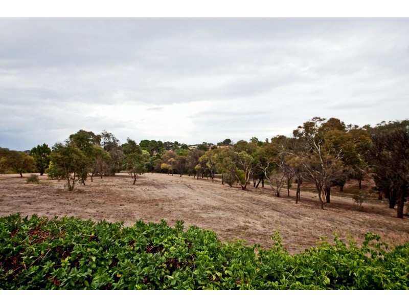 7 Grecian Court, Hallett Cove SA 5158