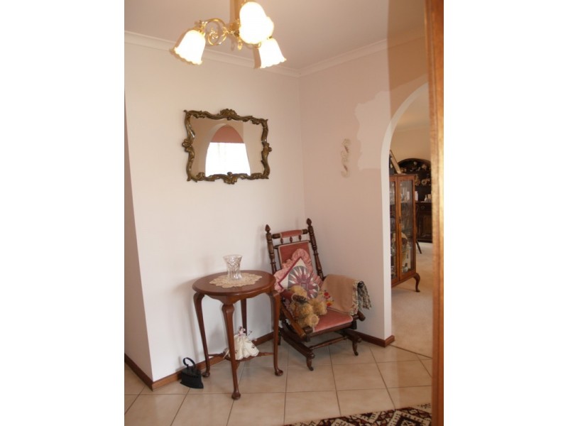 23 Jacqueline Avenue, Woodcroft SA 5162