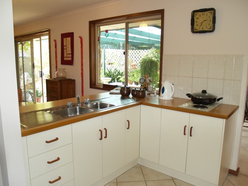 23 Jacqueline Avenue, Woodcroft SA 5162