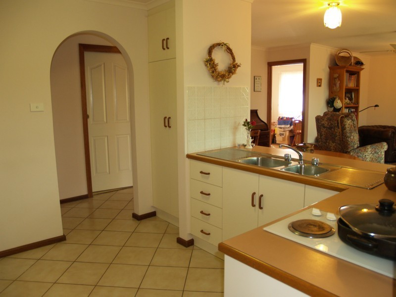 23 Jacqueline Avenue, Woodcroft SA 5162