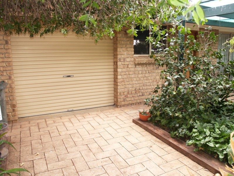 23 Jacqueline Avenue, Woodcroft SA 5162