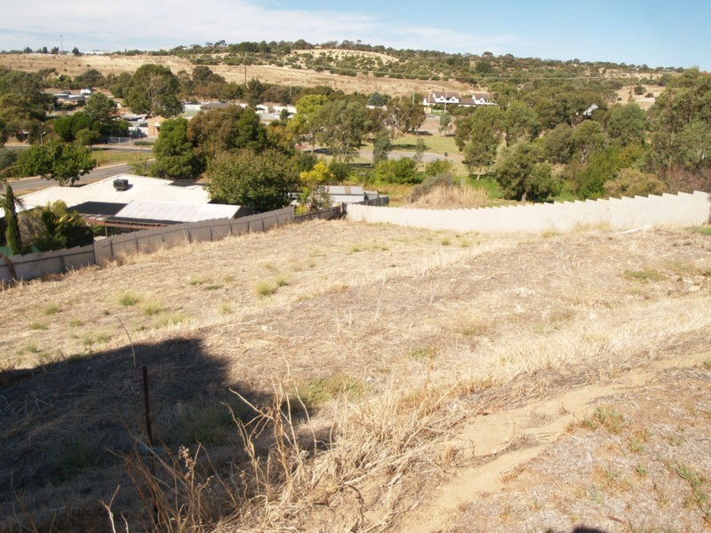 18a Featherstone Drive, Huntfield Heights SA 5163