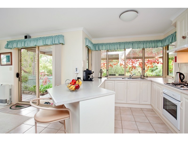 16 Gulfview Drive, Chandlers Hill SA 5159