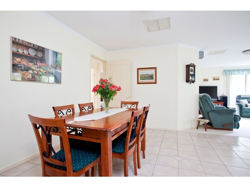 16 Gulfview Drive, Chandlers Hill SA 5159