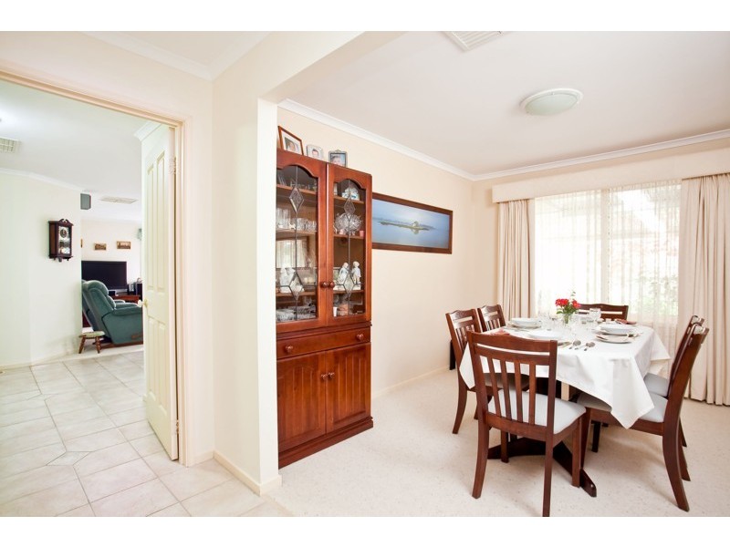 16 Gulfview Drive, Chandlers Hill SA 5159
