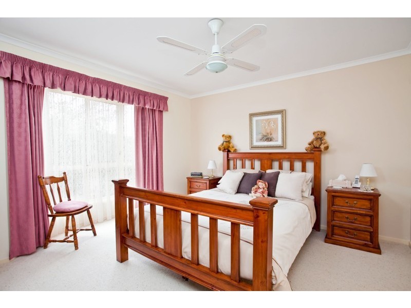 16 Gulfview Drive, Chandlers Hill SA 5159