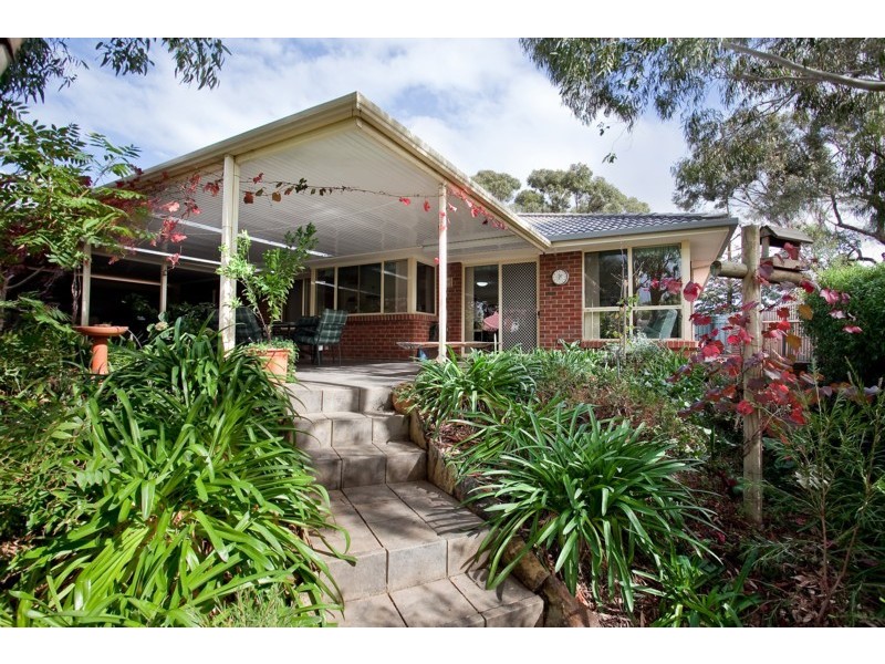 16 Gulfview Drive, Chandlers Hill SA 5159