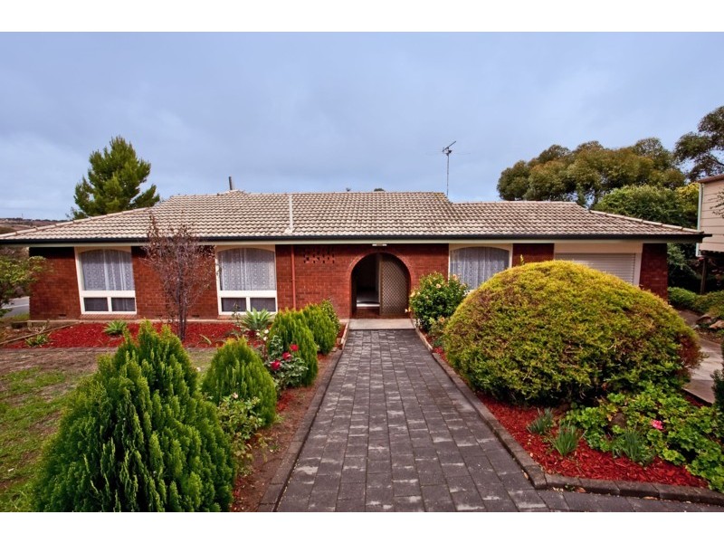 19 Elena Crescent, Hallett Cove SA 5158