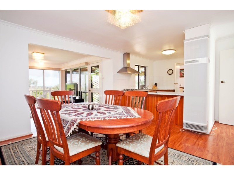 19 Elena Crescent, Hallett Cove SA 5158