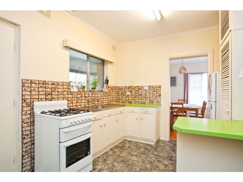 32 Bains Road, Morphett Vale SA 5162