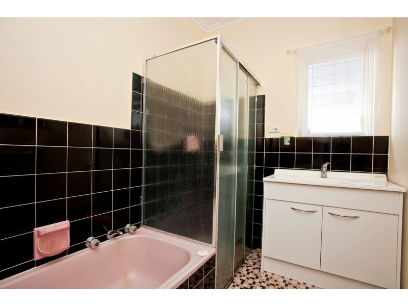 32 Bains Road, Morphett Vale SA 5162