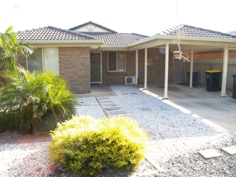 45 Cambourne Crescent, Seaford SA 5169
