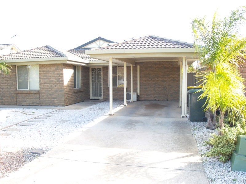 45 Cambourne Crescent, Seaford SA 5169