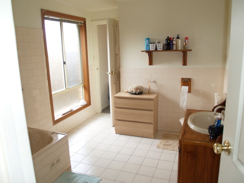 45 Cambourne Crescent, Seaford SA 5169