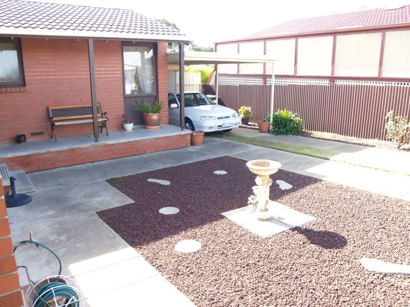 21 Minorca Crescent, Hackham West SA 5163